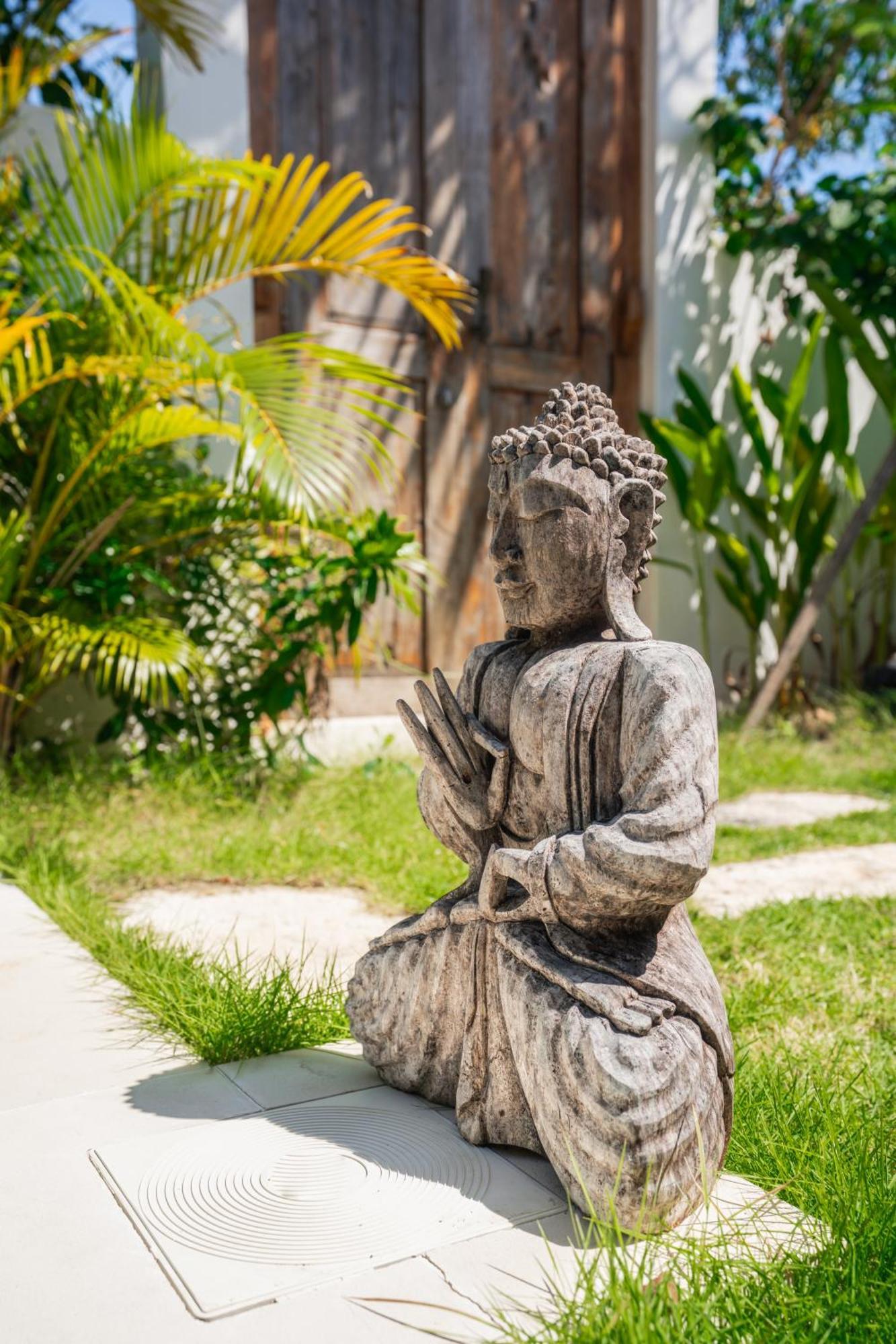 La Kreyiol Bed & Breakfast Uluwatu  Luaran gambar