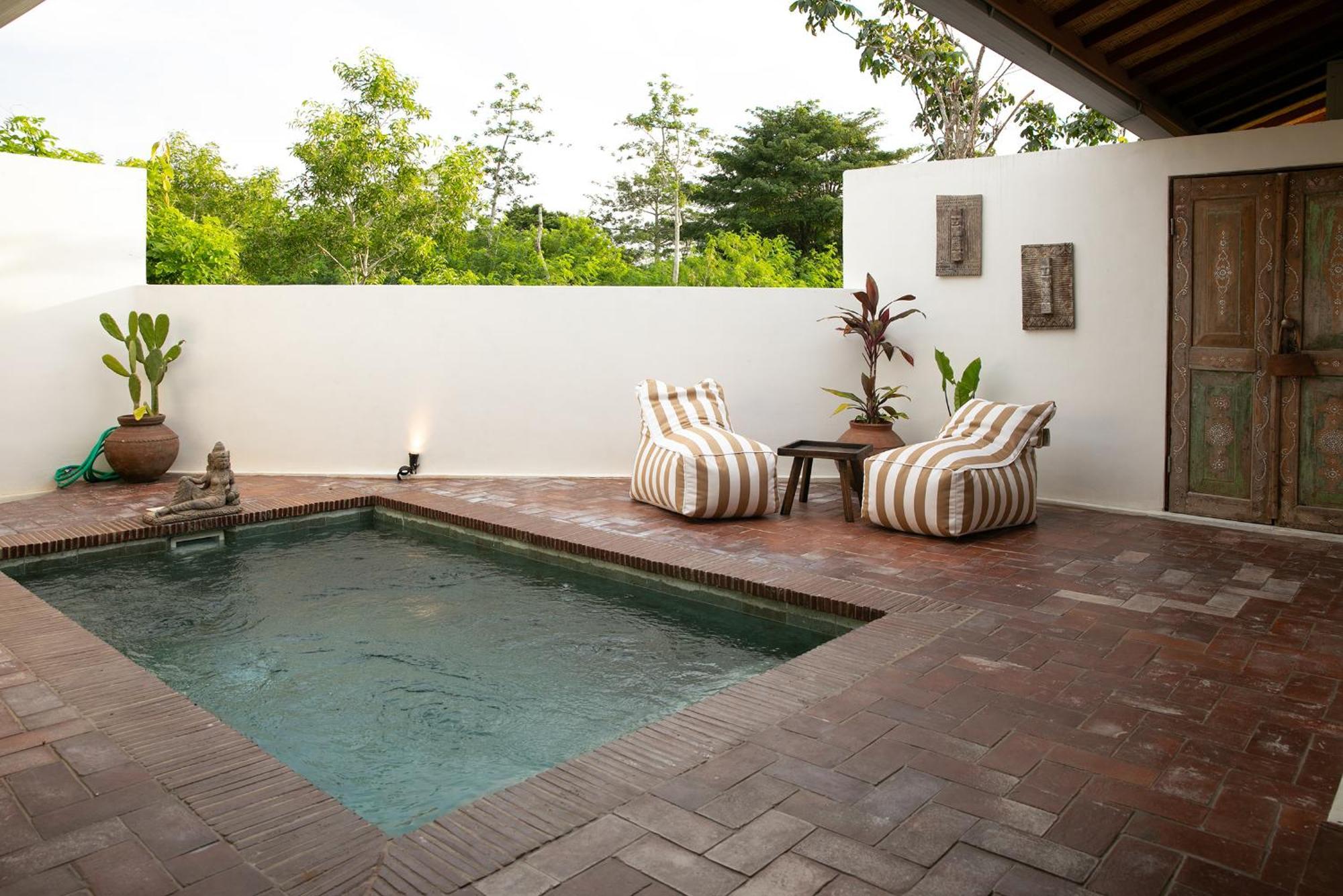 La Kreyiol Bed & Breakfast Uluwatu  Luaran gambar