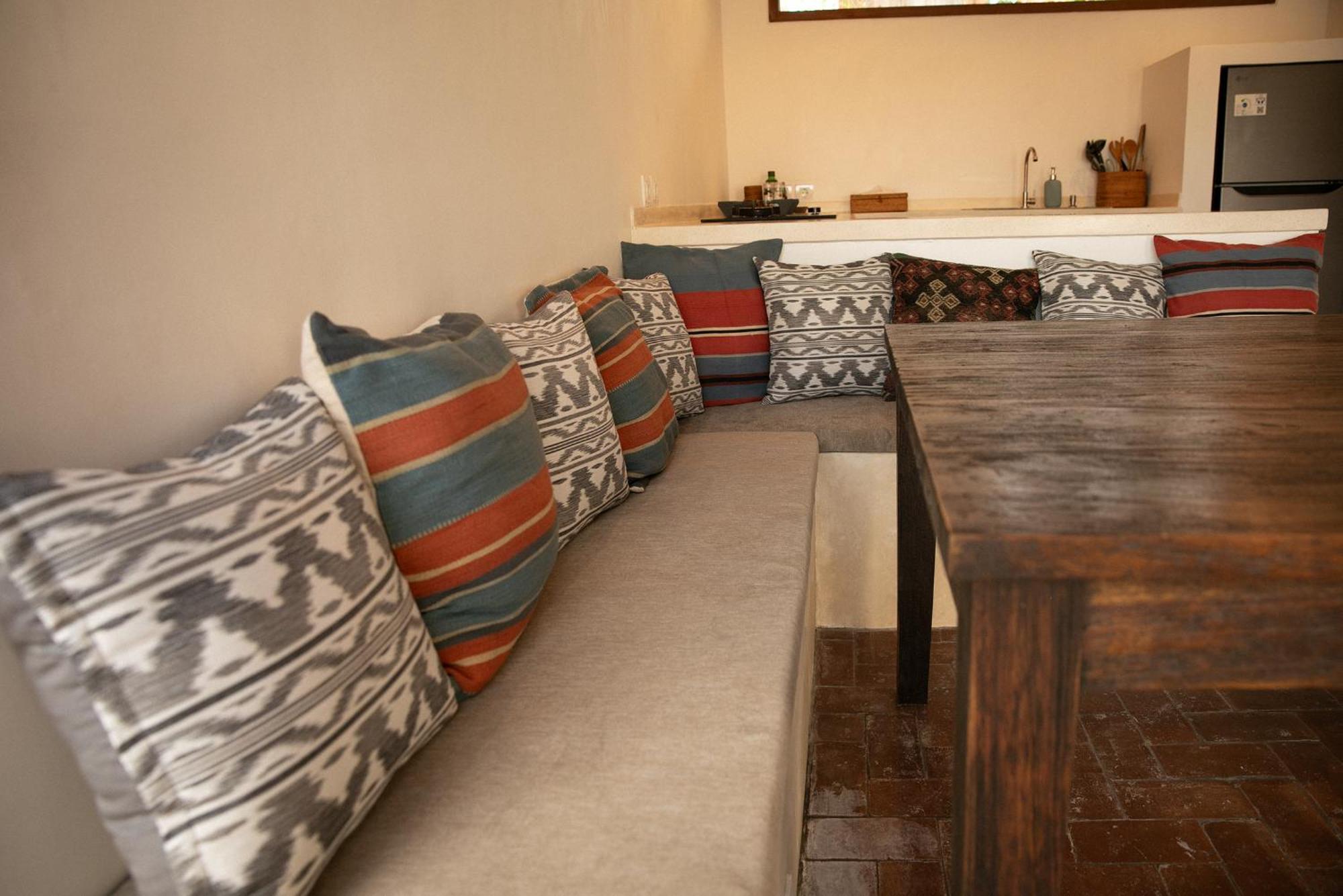 La Kreyiol Bed & Breakfast Uluwatu  Luaran gambar